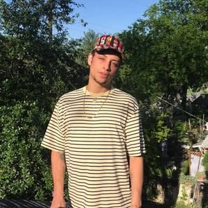 Meet your Posher, Aarron